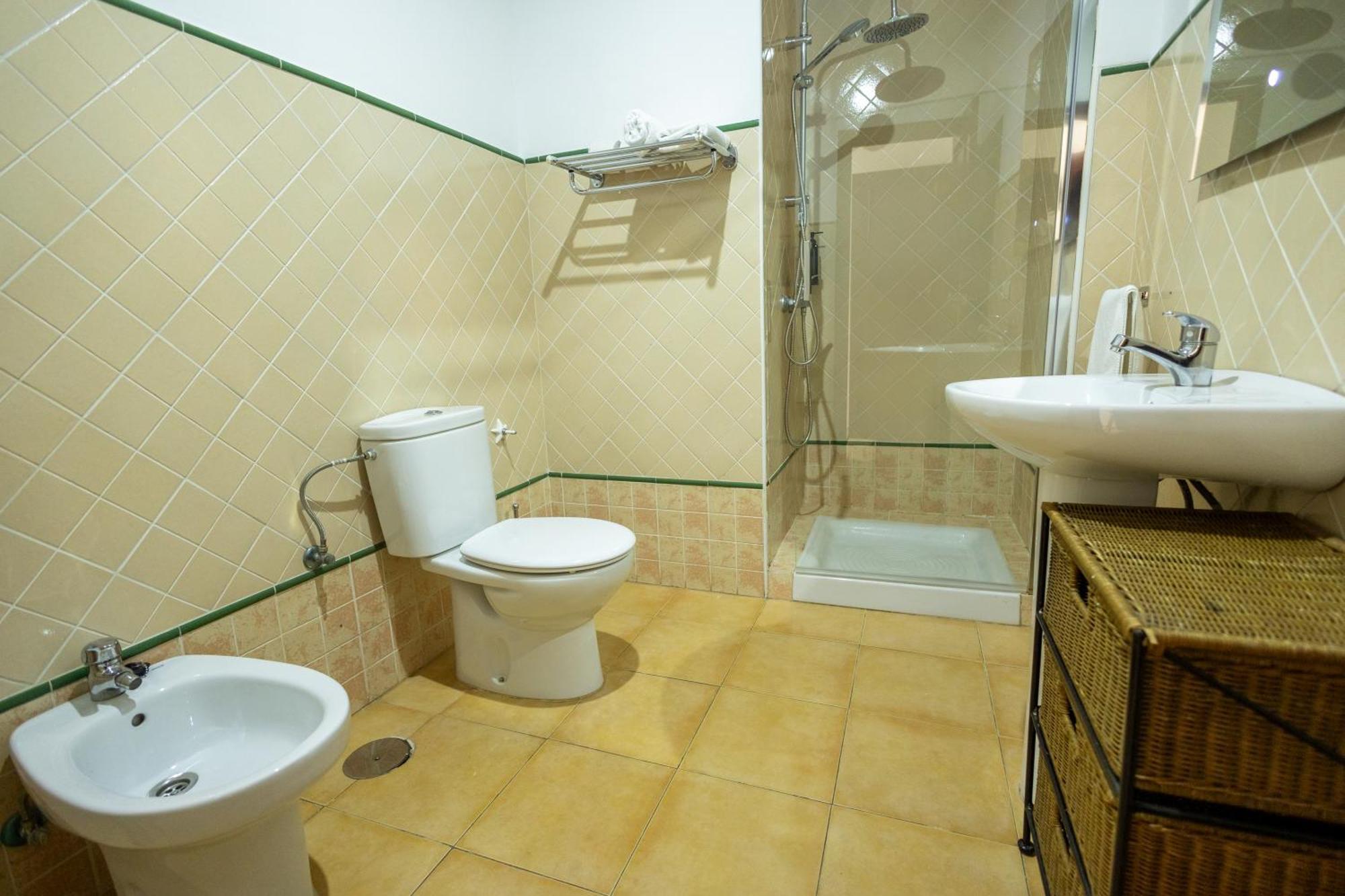 Grande Apartamento Familiar Sevilla Exterior foto